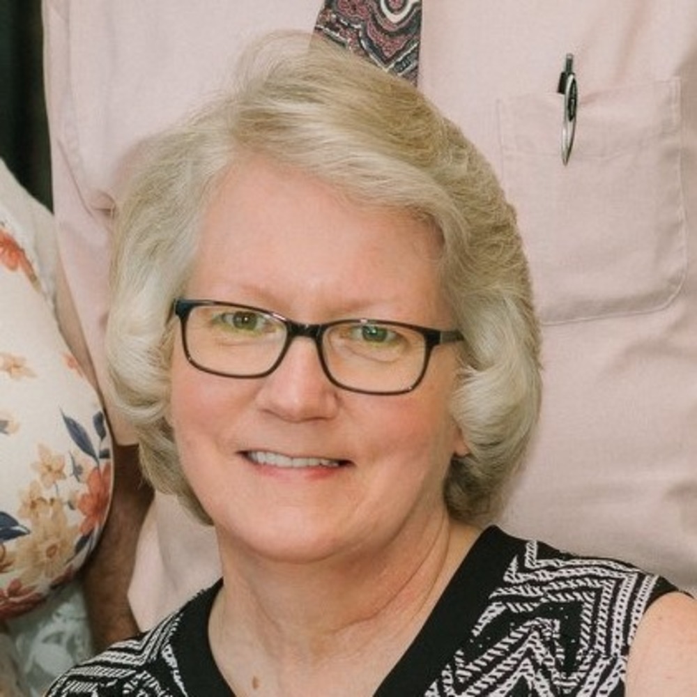 Meet your Posher, Debra